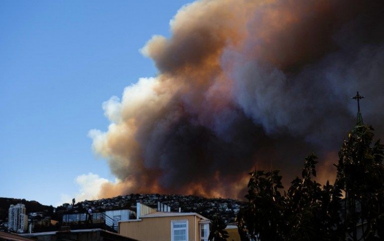 Chile: suben a 140 las viviendas quemadas por incendio | Internacionales