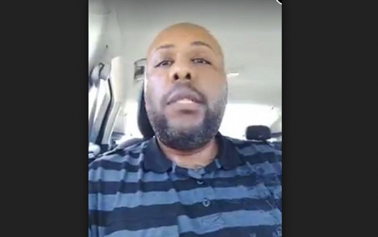 Estados Unidos buscan a hombre que transmitió crimen por Facebook | Internacionales