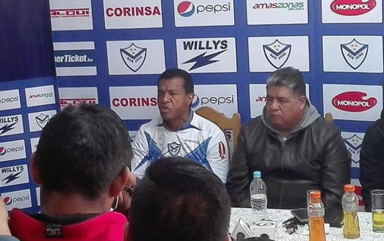 Julio César Uribe fue presentado como nuevo DT del San José de Oruro | Deportes
